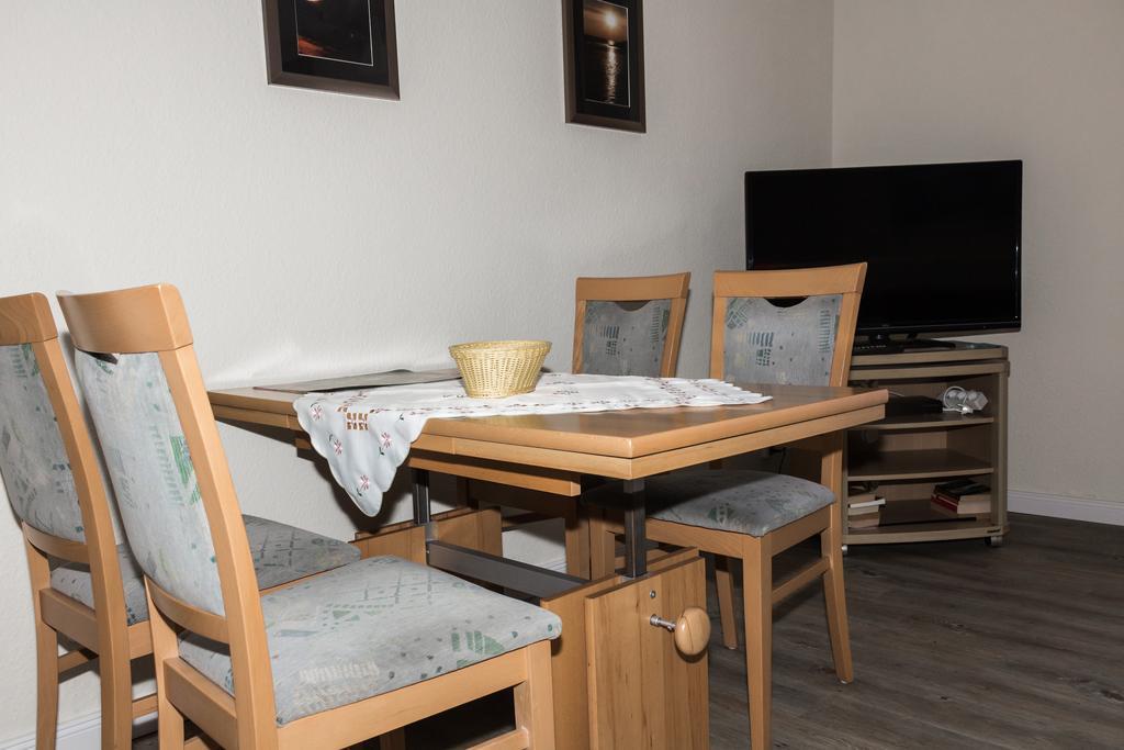 Gaestehaus Margareth Бюзум Экстерьер фото