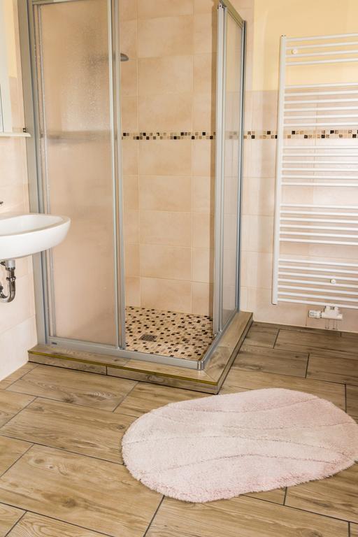 Gaestehaus Margareth Бюзум Экстерьер фото